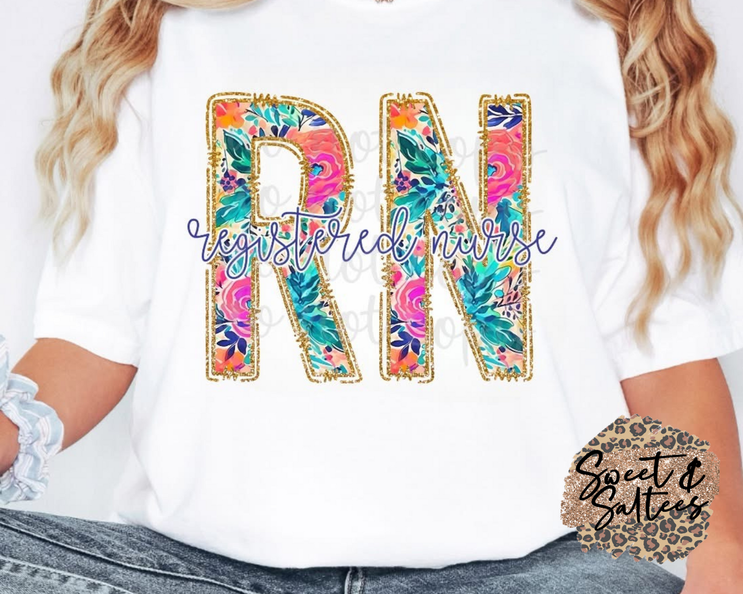 Registered nurse floral print t-shirt